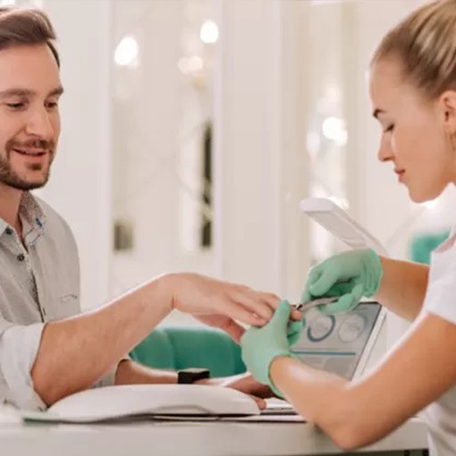 Erkek Manikür Pedikür